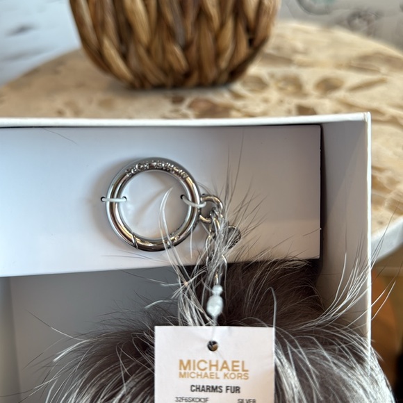 Real silver and black fox fur Michael Kors bag charm in gift box - Picture 4 of 5